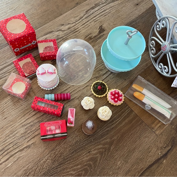 American Girl Grace pastry Cart - Picture 6 of 10